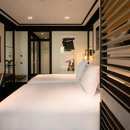 Seventy Hotel