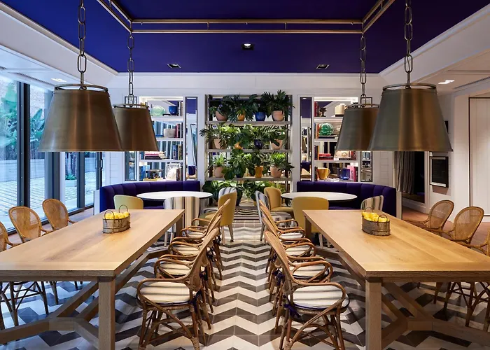Seventy Hotel